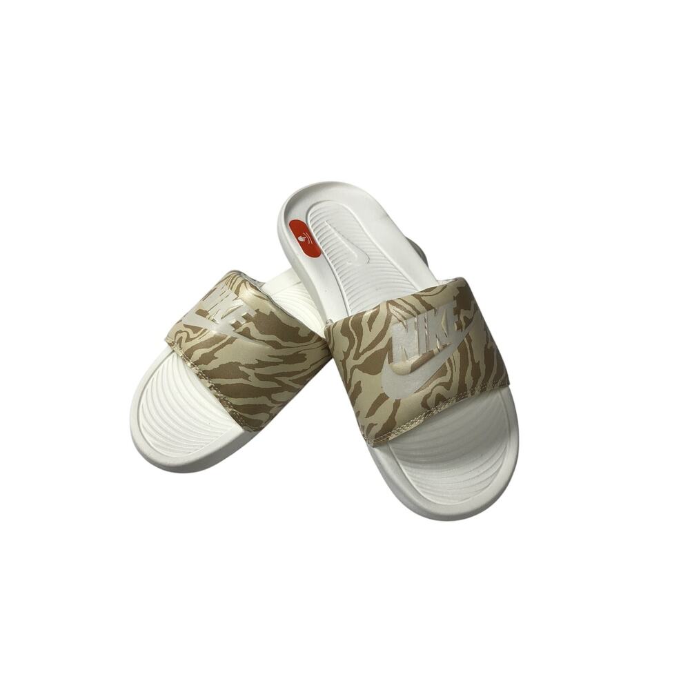 Nike Victori One Slides CN9676 105 Sail Coconut Milk Sesame NWT Womens Size 8
